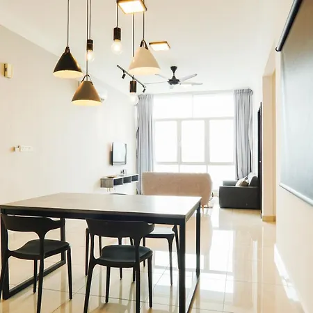 Boulevard Service Apartment Kl By Airhost
